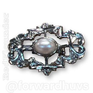 Vintage Silver Tone Brooch with Synthetic Pearl Center